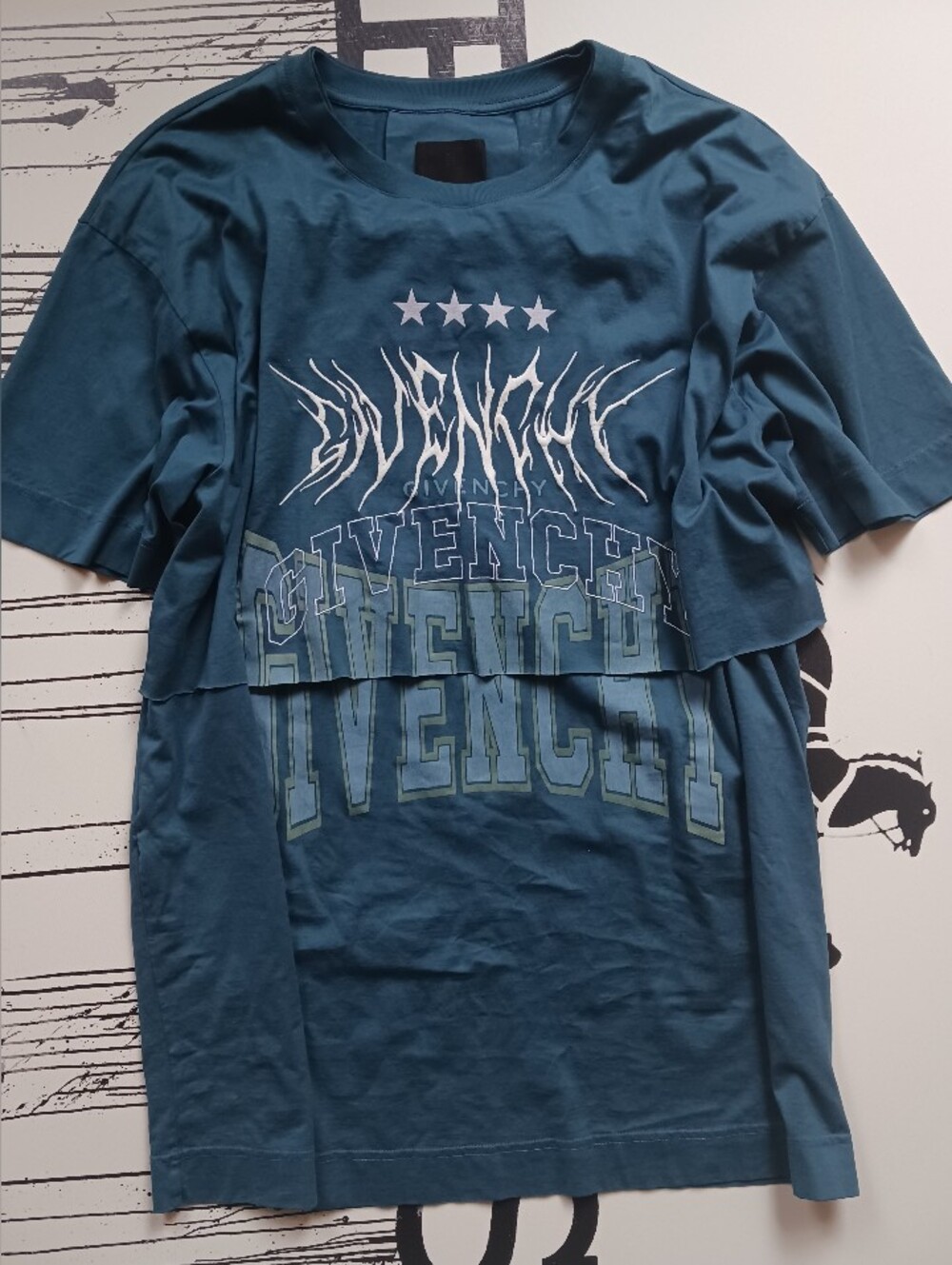 Givenchy Oversized T Shier Size XL